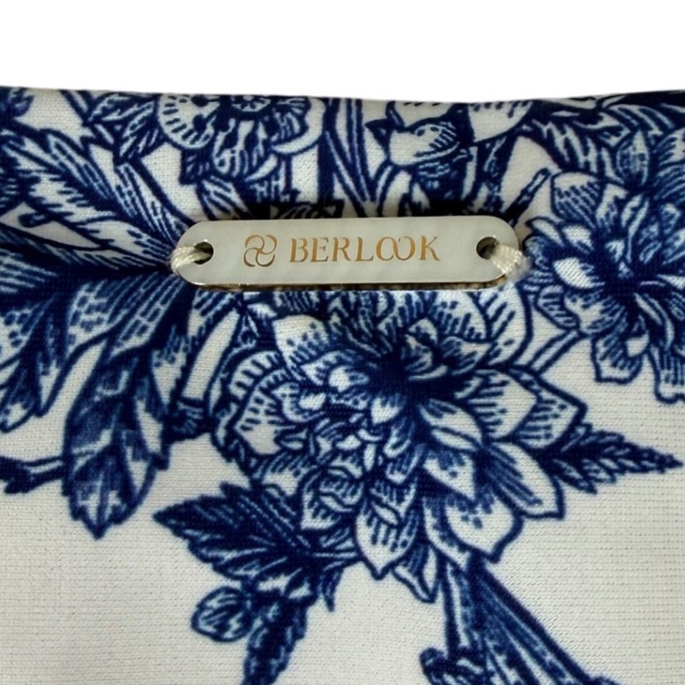 NWT BERLOOK Bikini, Floral Collection Classic Toile Blue and White, Size S/M - Picture 11 of 11